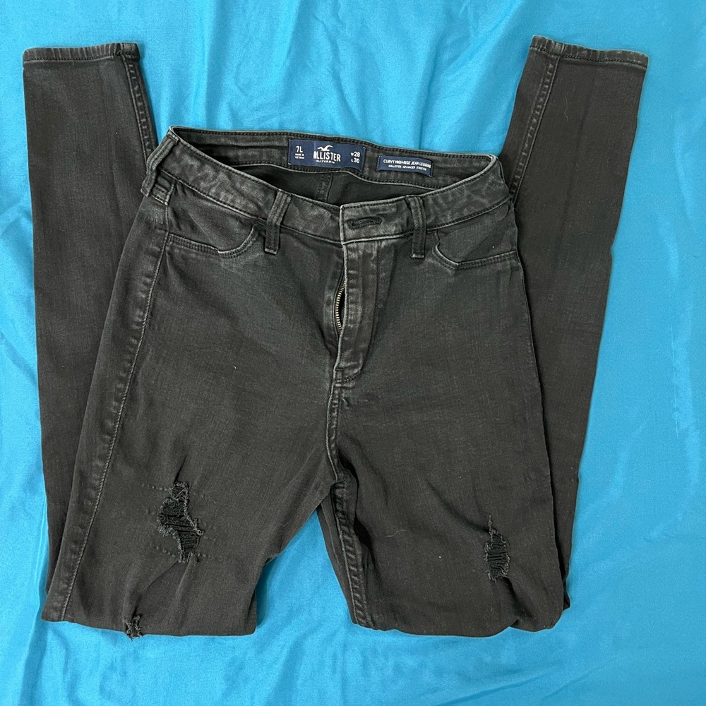 HOLLISTER skinny jeans